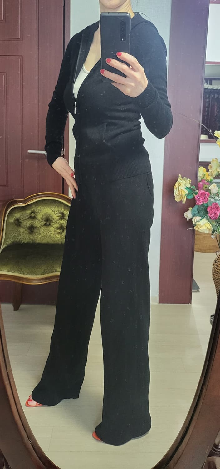 쥬시 꾸뛰르 100% 캐시미어 집업 후드 트레이닝 세트 상품이미지1