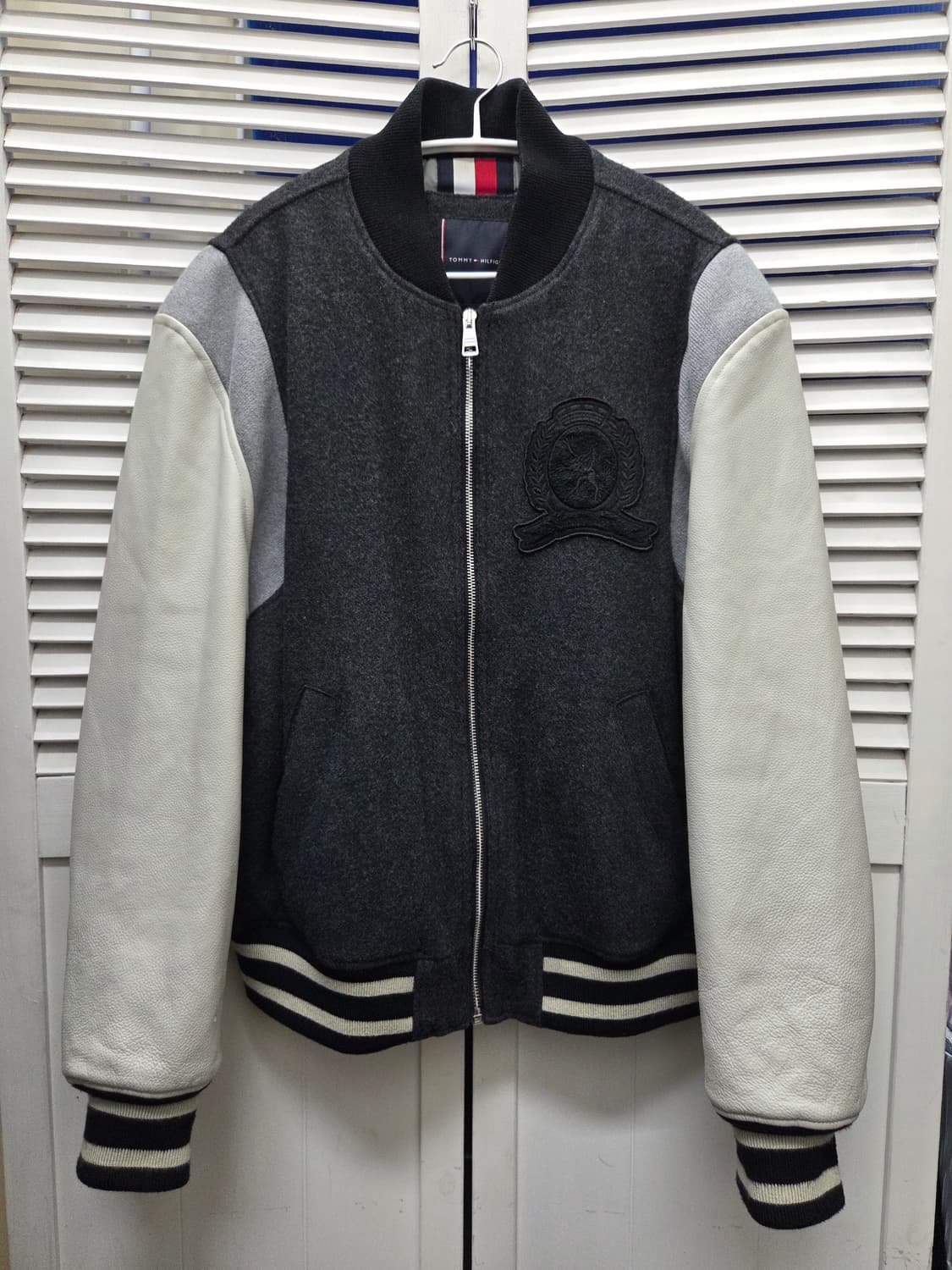 타미힐피거 소가죽 바시티 블루종 자켓 상품이미지1