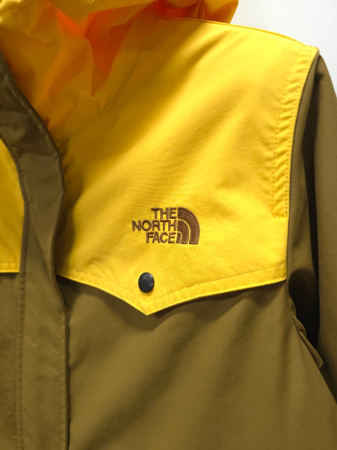 (새상품급)노스페이스 화이트라벨 배색 후드 바람막이 자켓(55) 상품이미지4