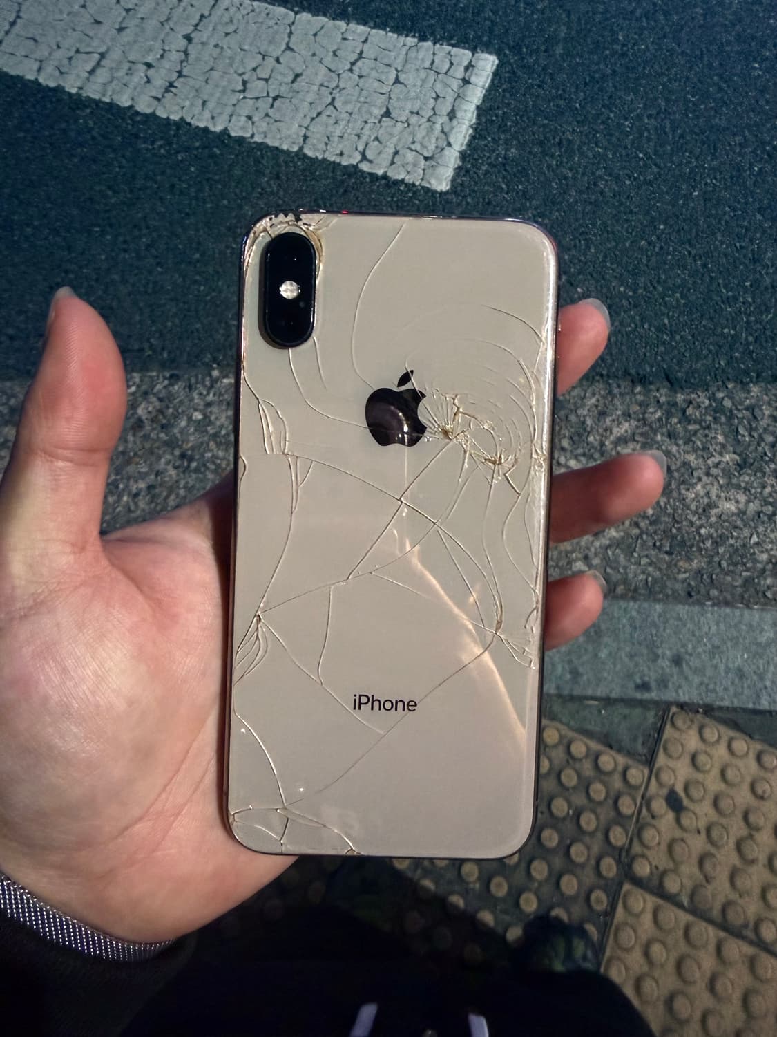 아이폰xs 64GB 상품이미지1