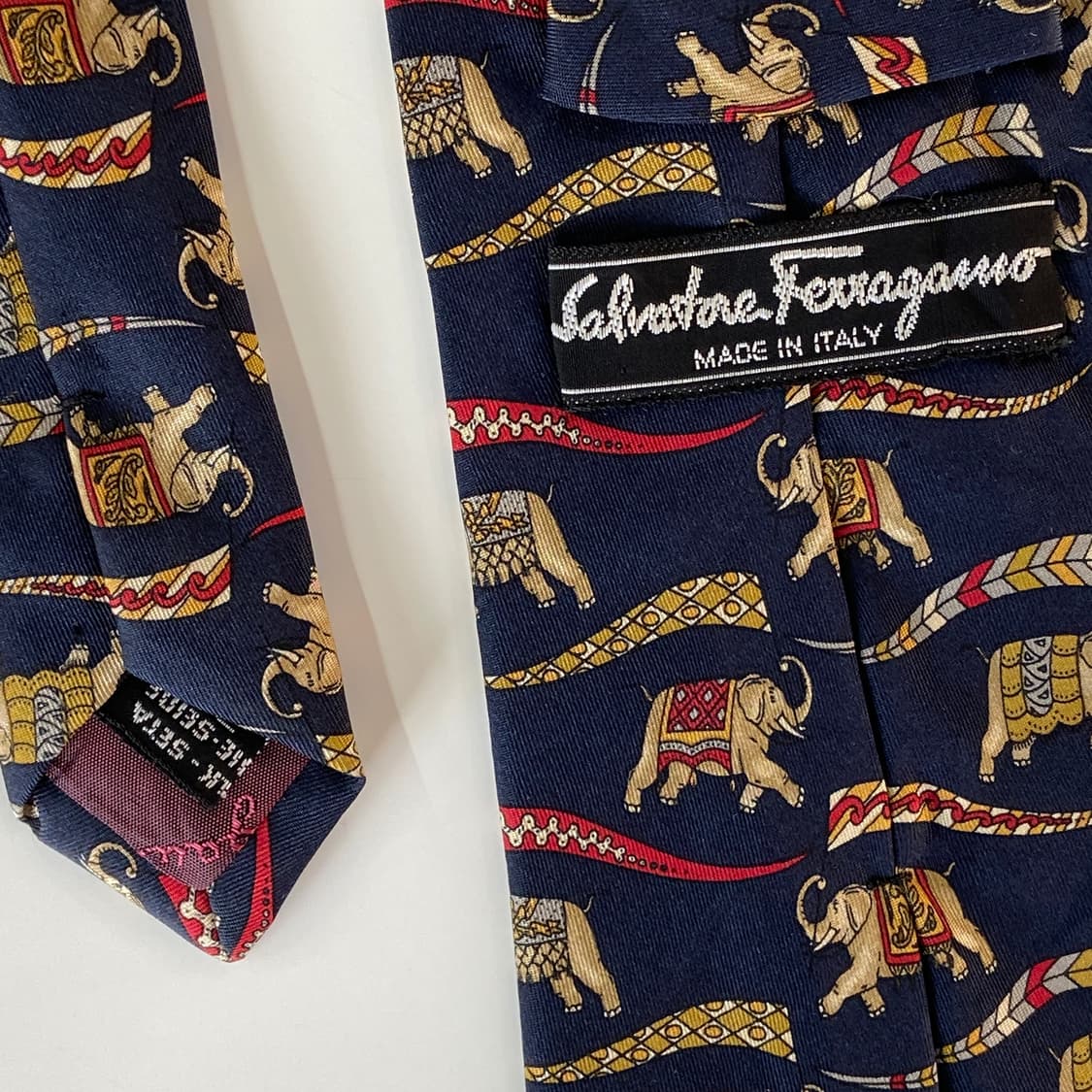 페레가모(Ferragamo) 명품 정품 넥타이 상품이미지6