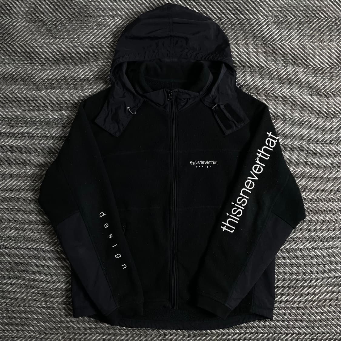 디스이즈네버댓 스펠로고 빅로고 테크 플리스 자켓o 2992 상품이미지1