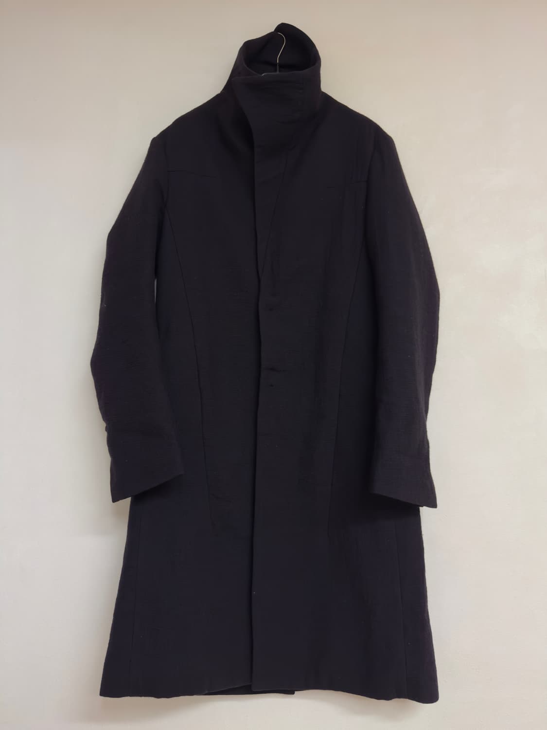 Individual sentiments 울 하이넥 코트 상품이미지2