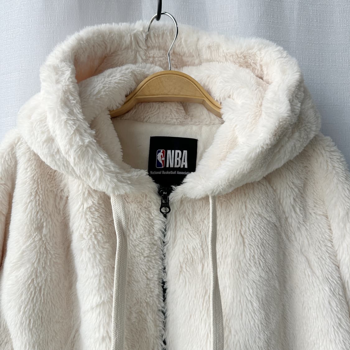 NBA LA레이커스 보아 플리스 롱 후드 집업 아이보리 XS 상품이미지3