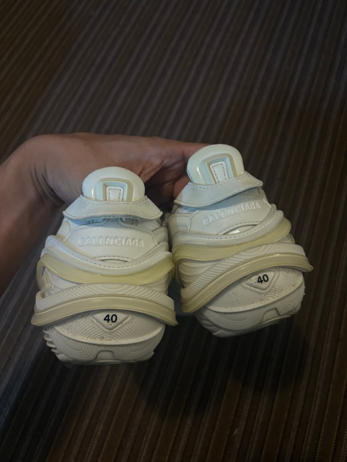 발렌시아가 Tyrex 화이트 스니커즈 40 상품이미지3