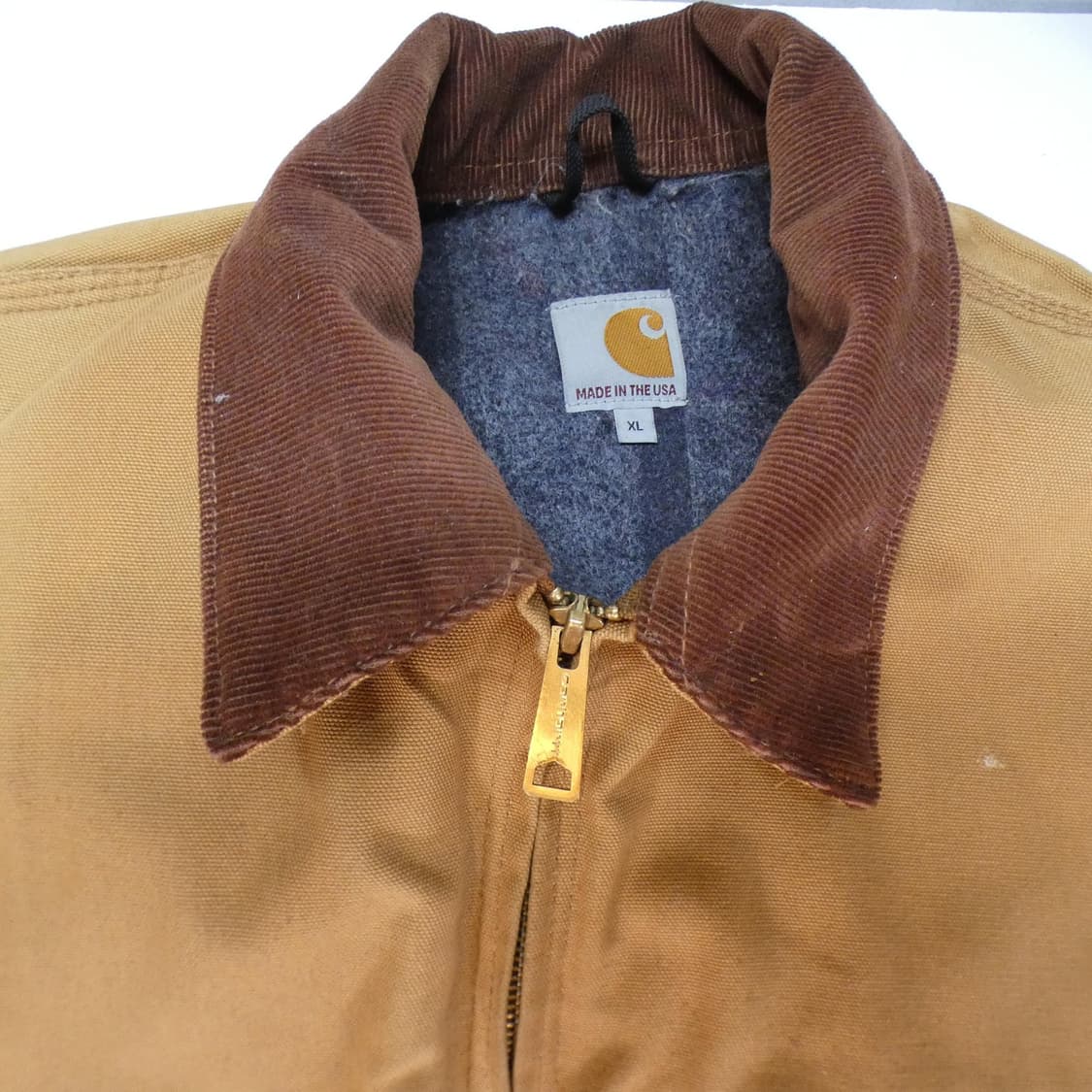 칼하트 J001 디트로이트 제네시 브루잉 커스텀 자켓 브라운 상품이미지4