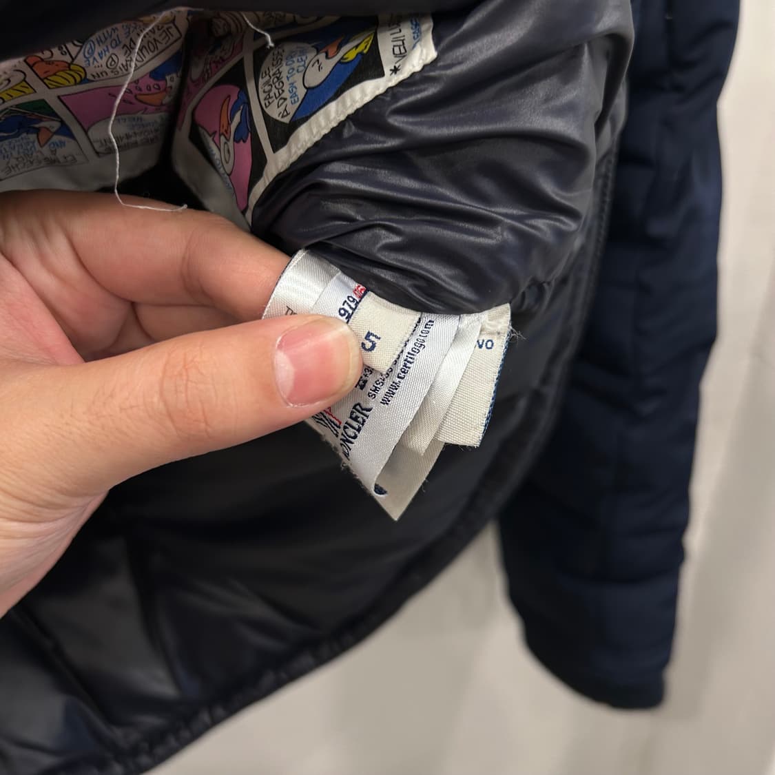 몽클레어 체스트 포켓 구스다운 패딩 자켓 상품이미지4