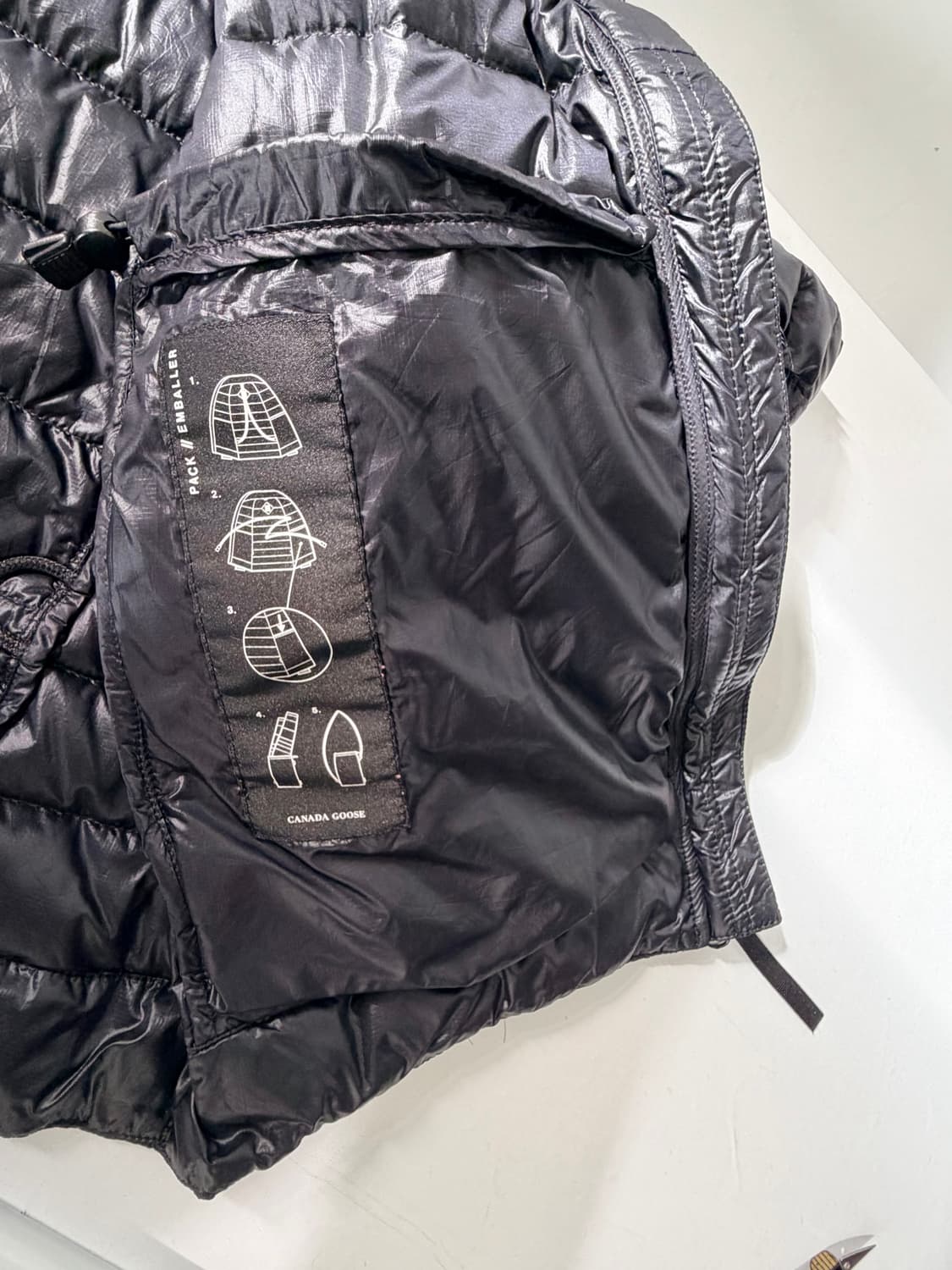 캐나다 구스 여성 경량 패딩 L 상품이미지9