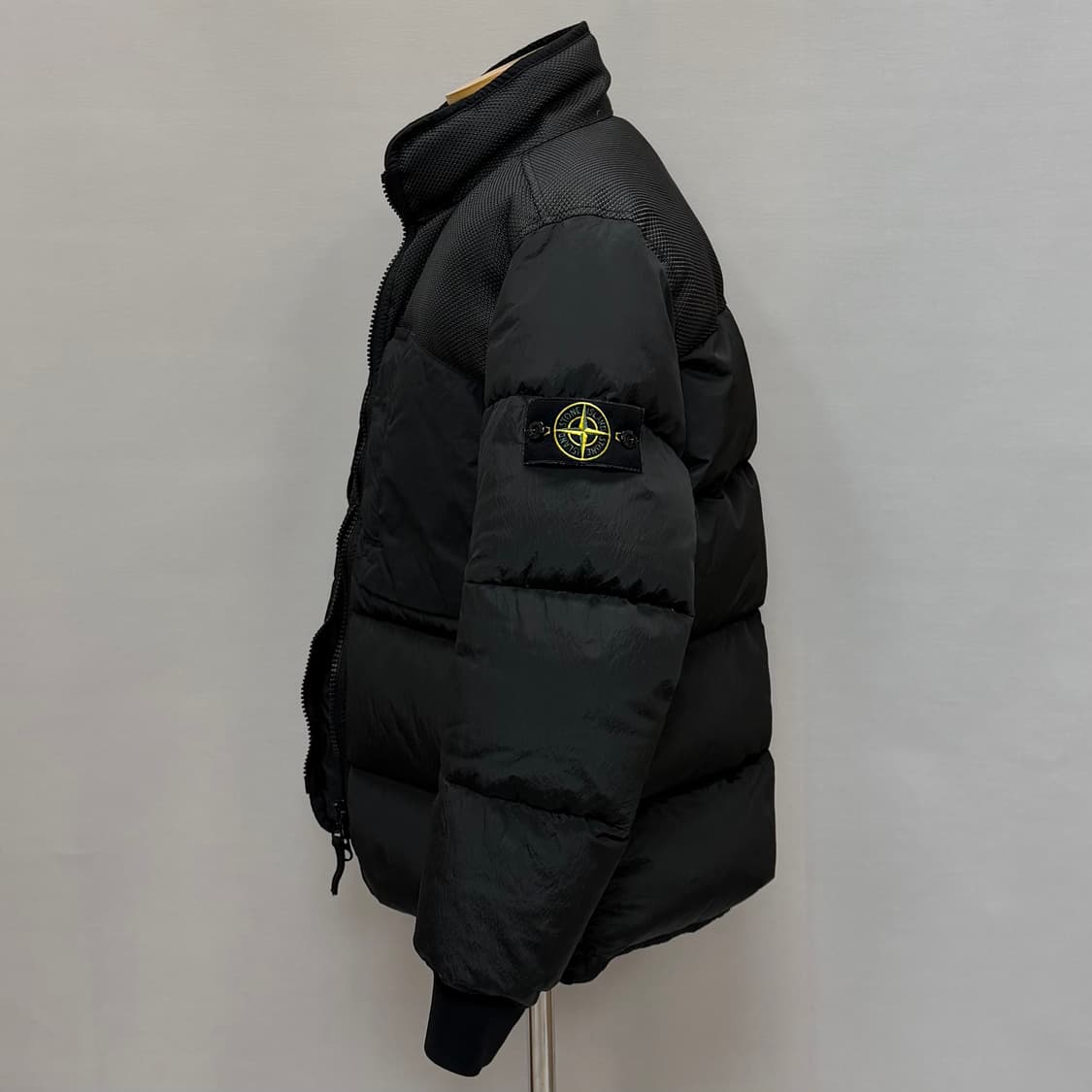 스톤아일랜드 파나마 나일론 믹스 다운 패딩 ( 95~100 ) 상품이미지2