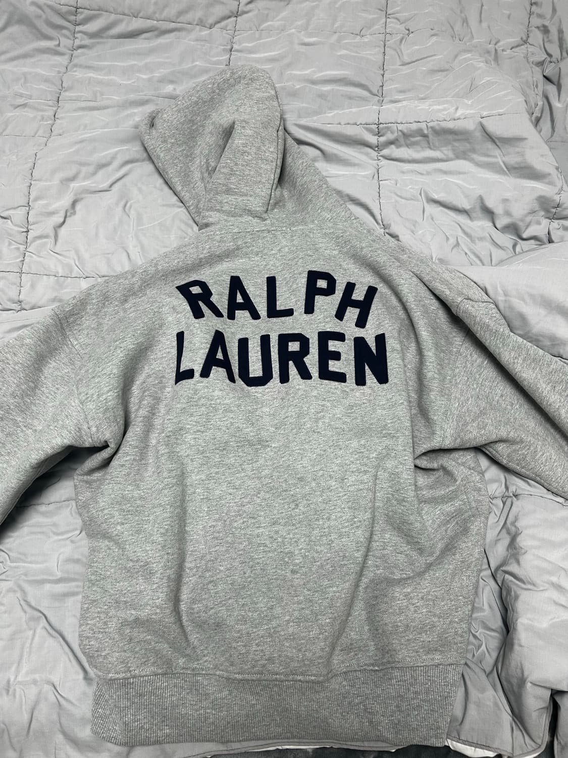 [새상품]폴로X카시나 m사이즈 후드티 팝니다. 상품이미지2