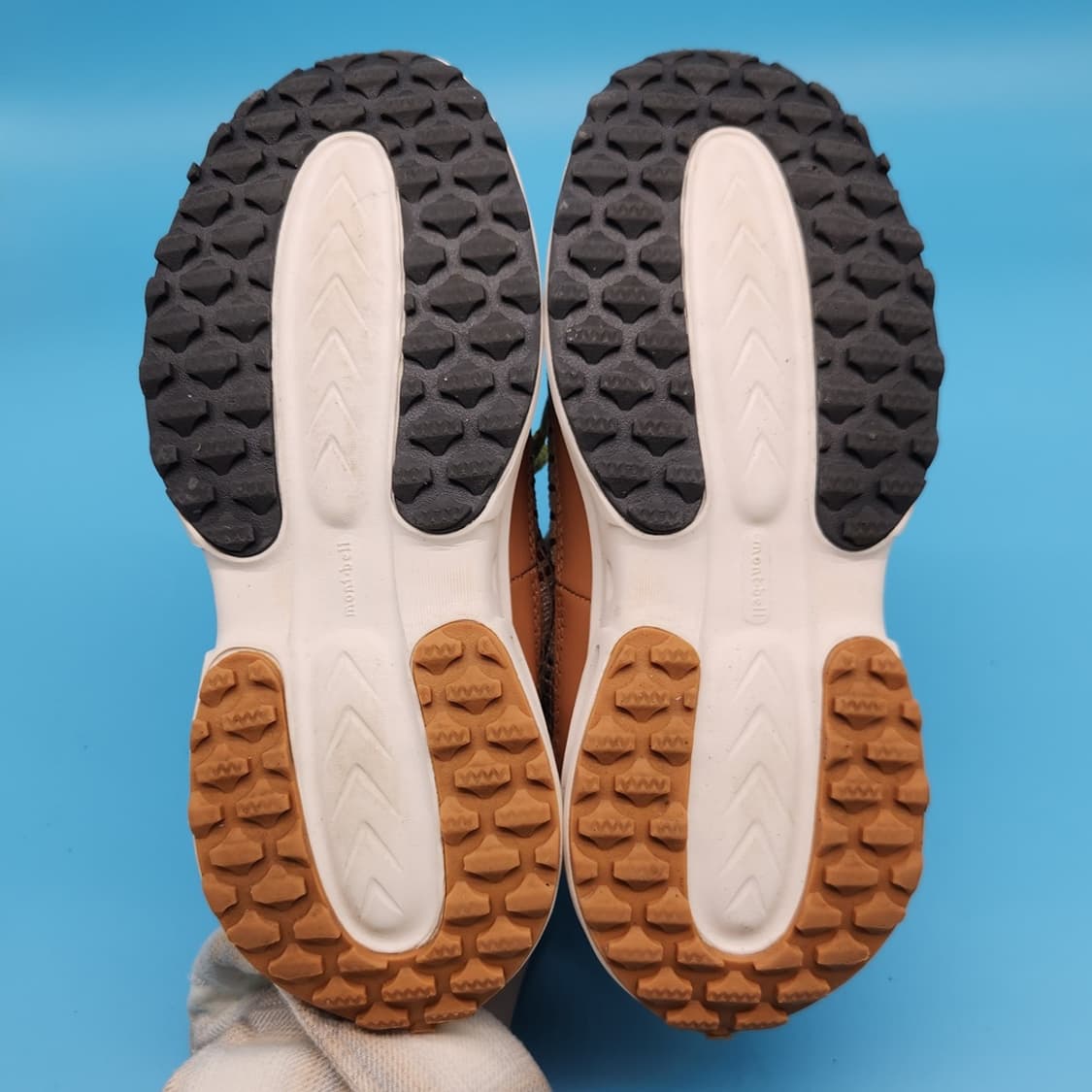 oo 몽벨 리플렉스 여성트레킹화235 상품이미지3