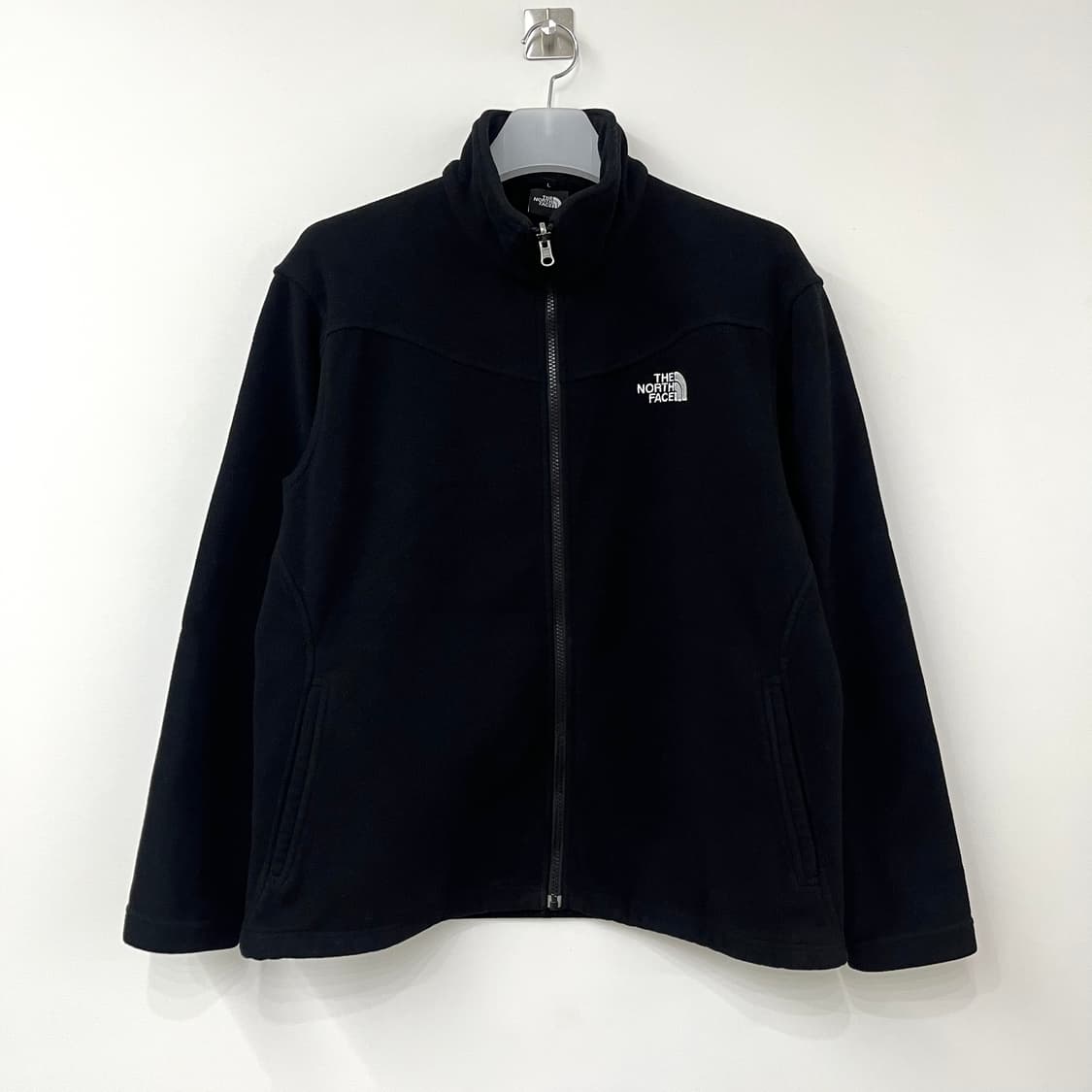 노스페이스 자수로고 블랙 뽀글이 플리스 자켓 상품이미지2