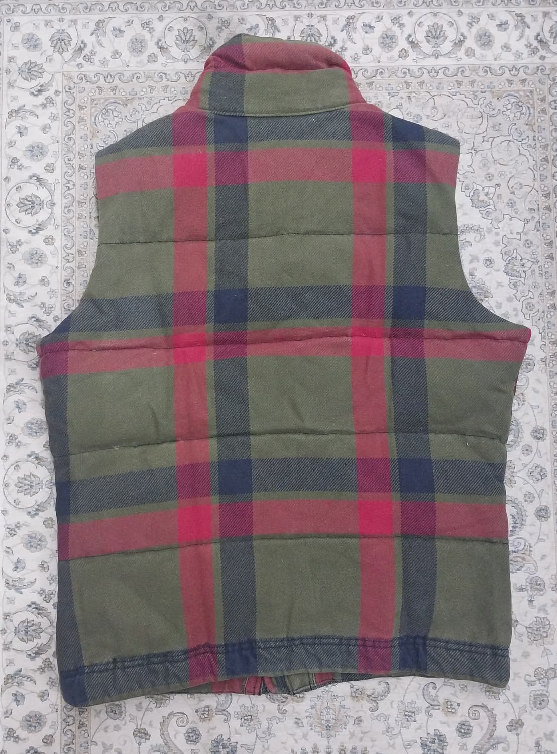 홀리스터 클래식 체크 덕다운 패딩 조끼 S (크게나옴) 상품이미지3