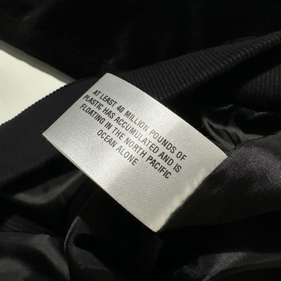 노아 코듀로이 V넥 가디건 자켓 블랙 상품이미지7