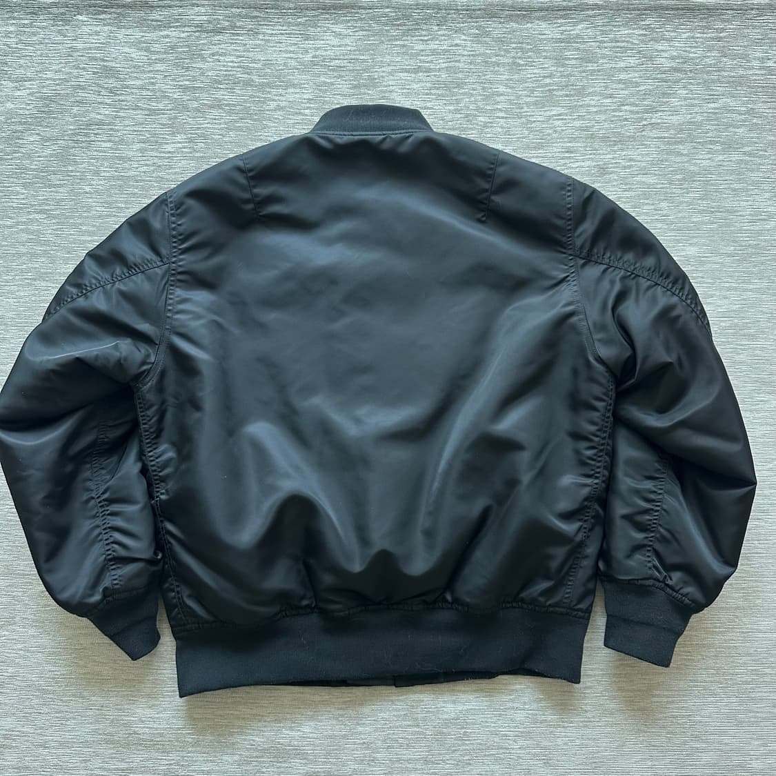 uniqlo ma-1 점퍼 상품이미지2