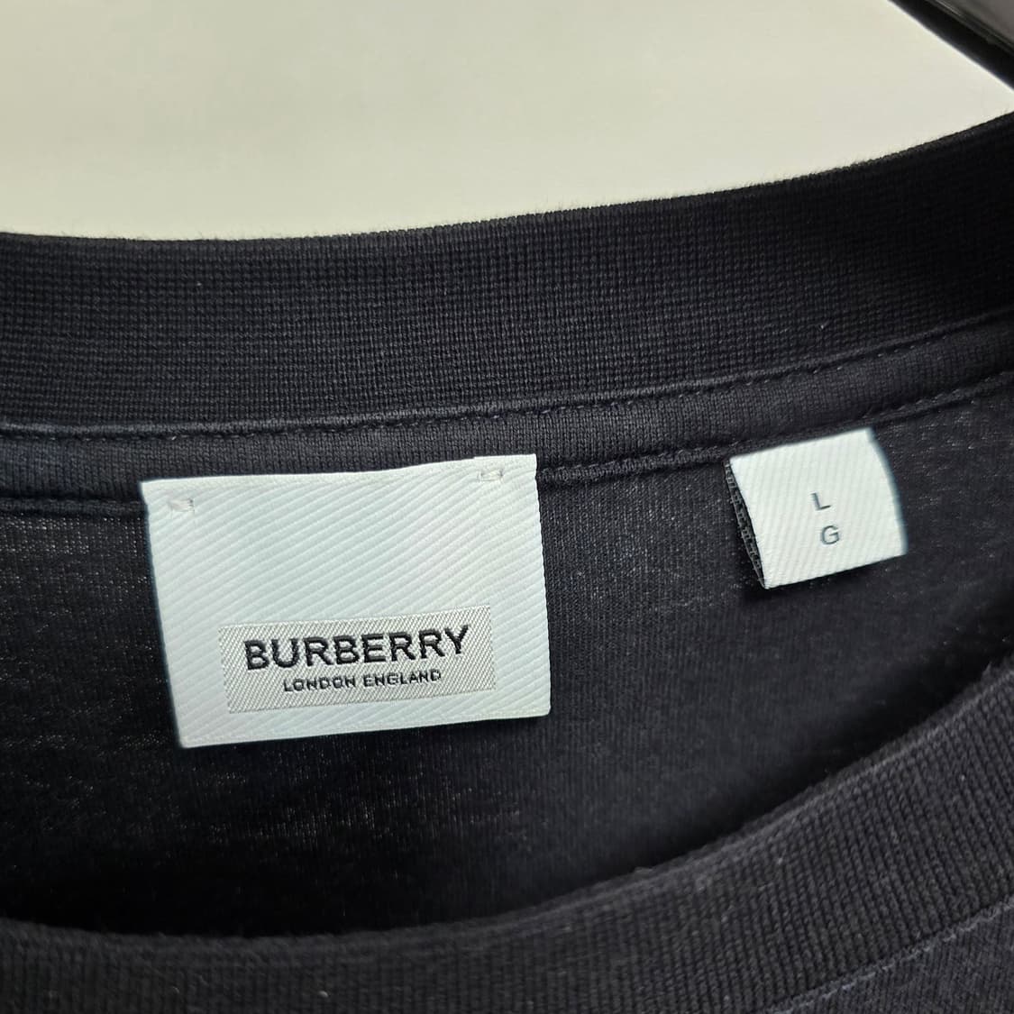 버버리 로고 반팔 티셔츠 L사이즈 105 판매 상품이미지2