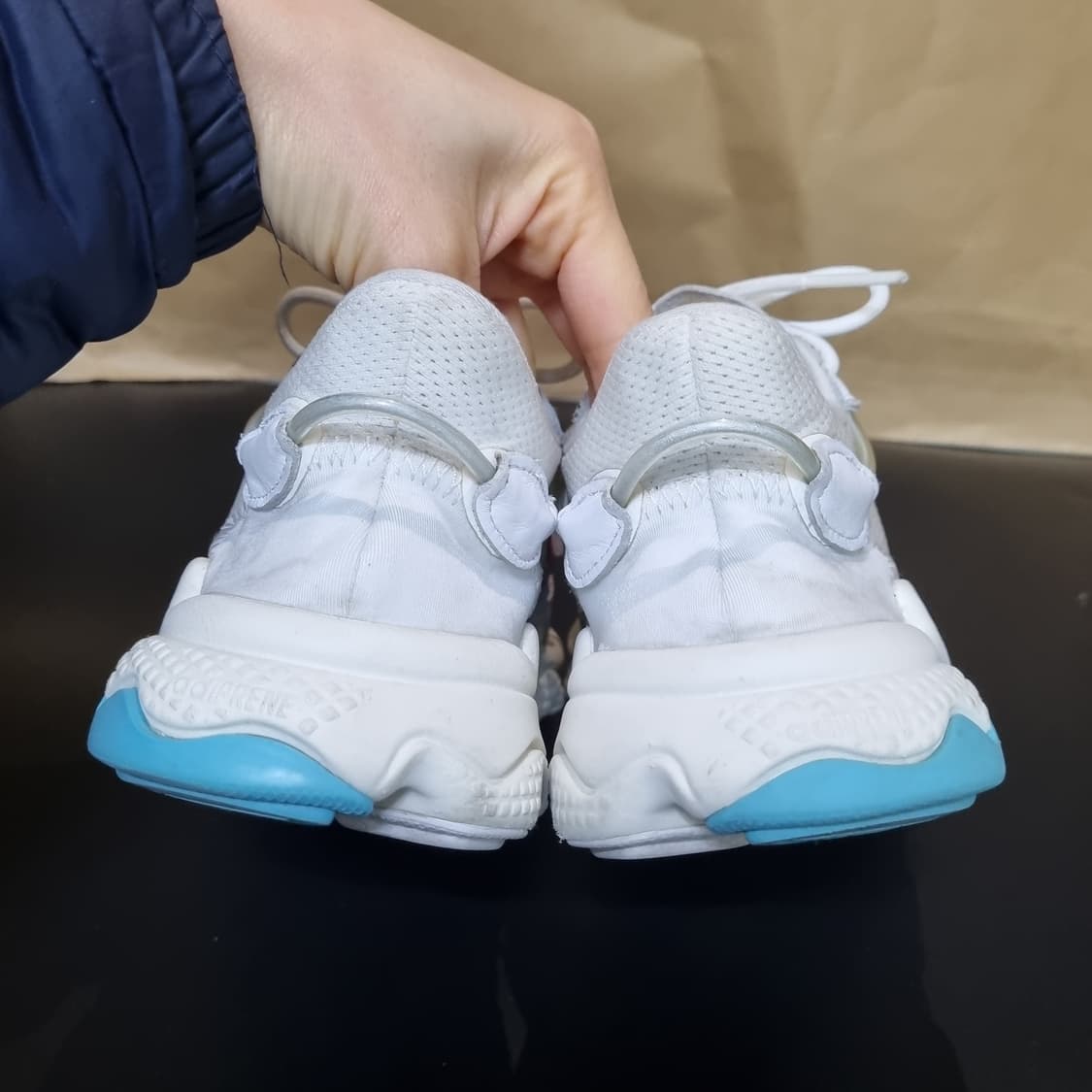 아디다스 오즈위고 여성운동화240  상품이미지4