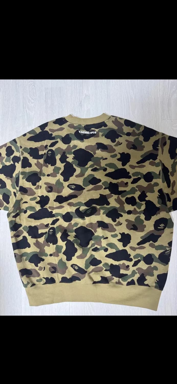 베이프 카모 맨투맨 상품이미지2
