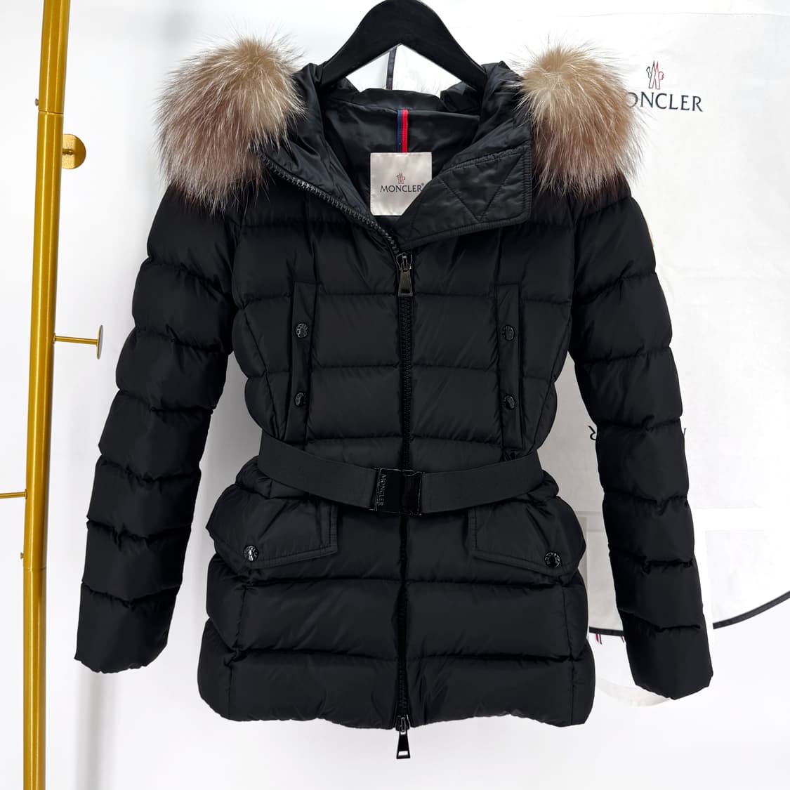 [0사이즈] 몽클레어 클리온 폭스퍼 여성 패딩 블랙 상품이미지3