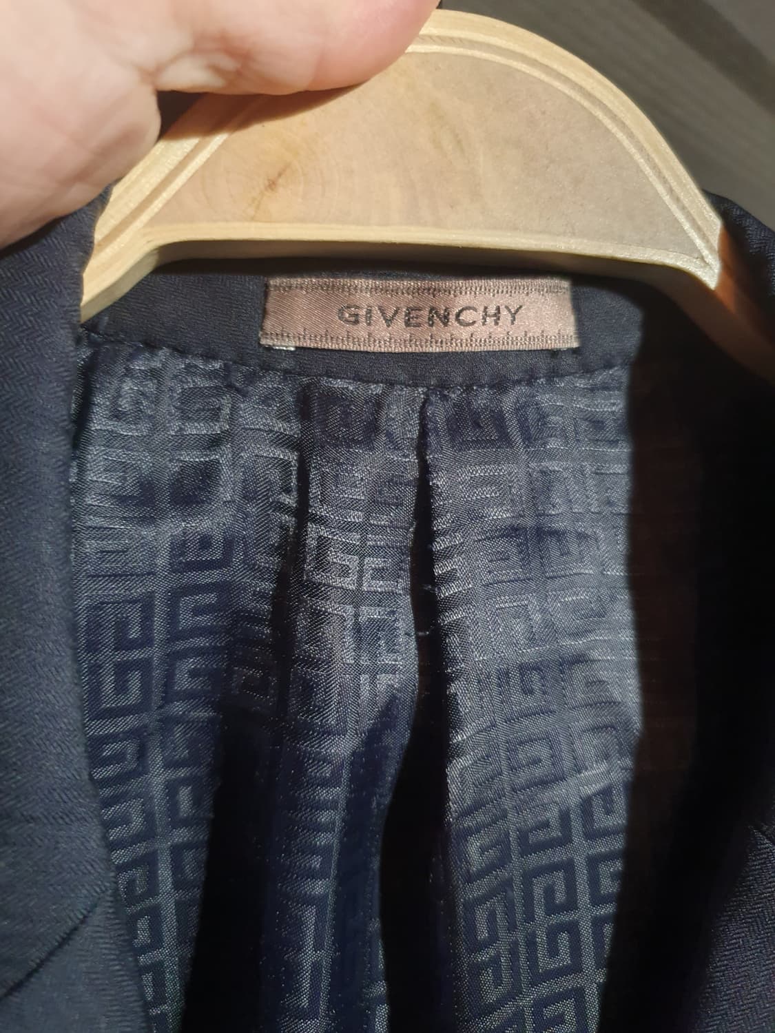 무배 지방시 남성 네이비 블레이저 100사이즈 추천합니다 2200309 상품이미지3