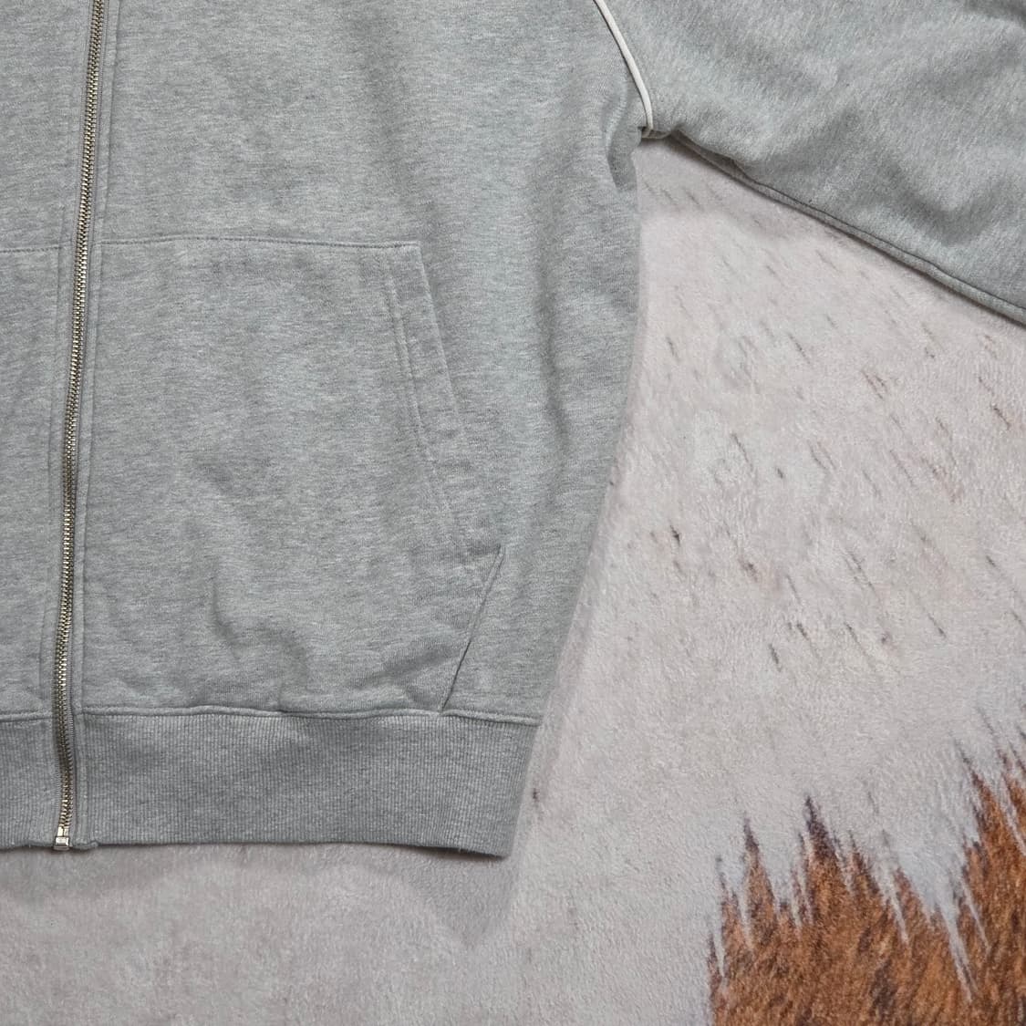 오아이오아이 그레이 사이드 라인 후드집업 상품이미지3