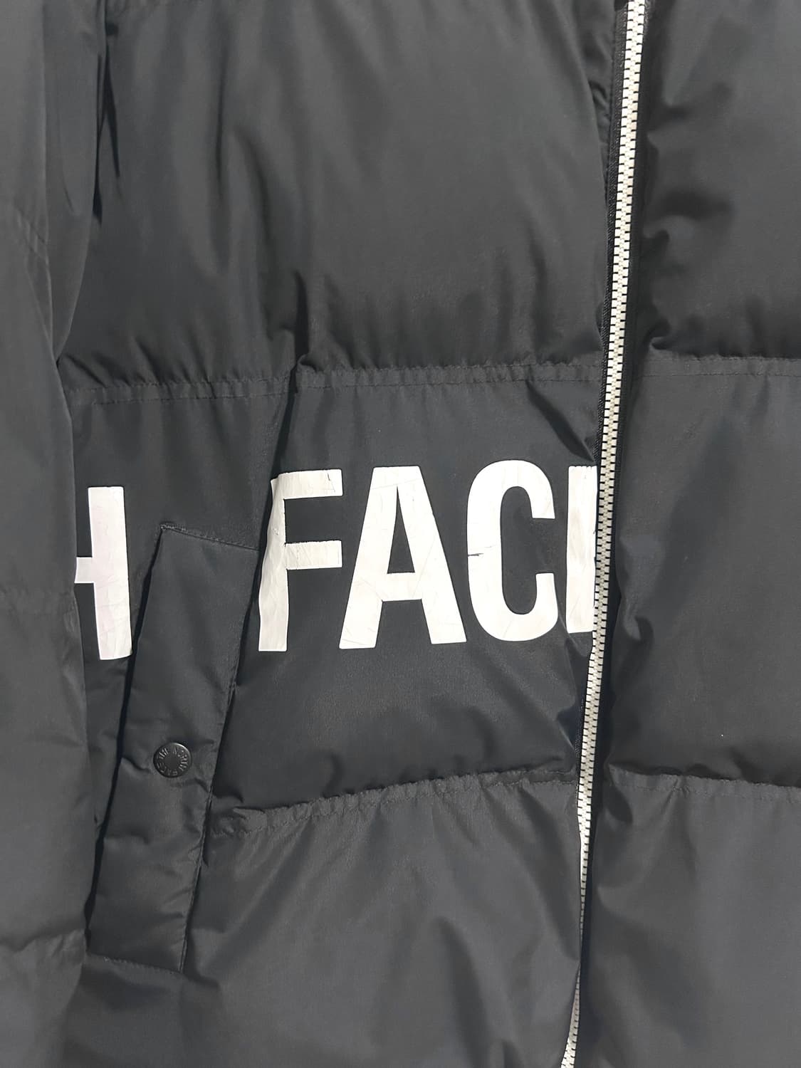 노스페이스 블랙 티볼 패딩 상품이미지4