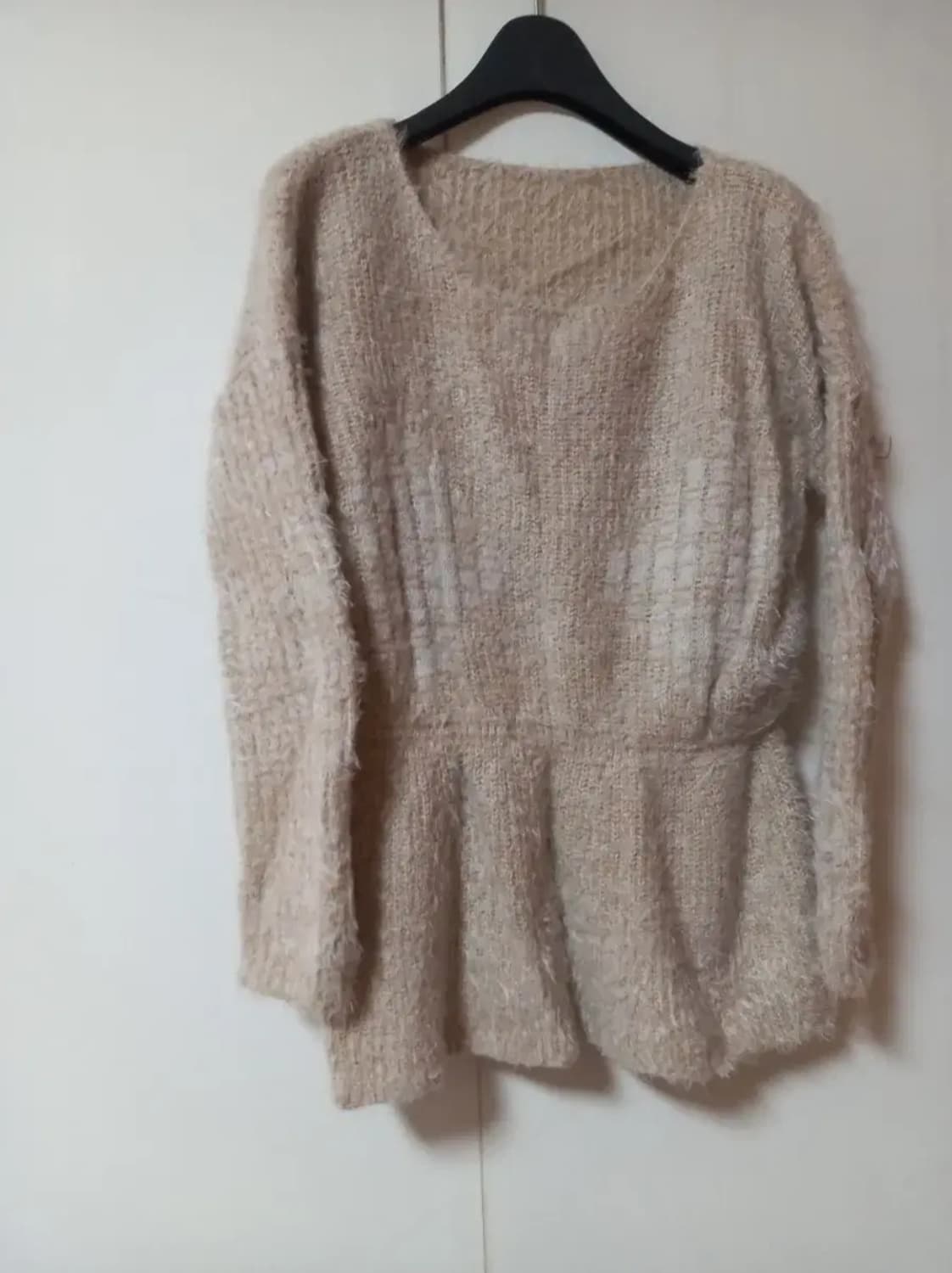 눈꽃 베이지 페플럼 퍼 니트 F 44 55 66 상품이미지1