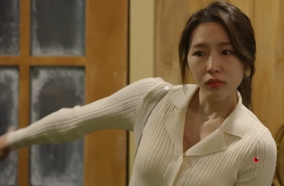 (1) 루에브르 오픈 카라 니트 상품이미지4