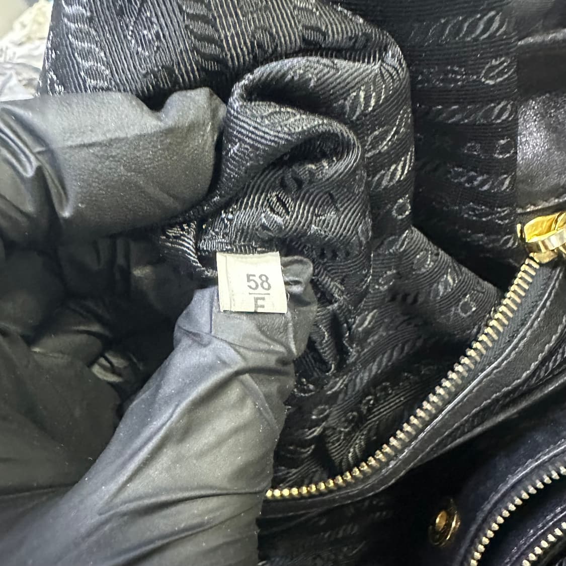 Prada 고프레 금장 토트백  상품이미지9