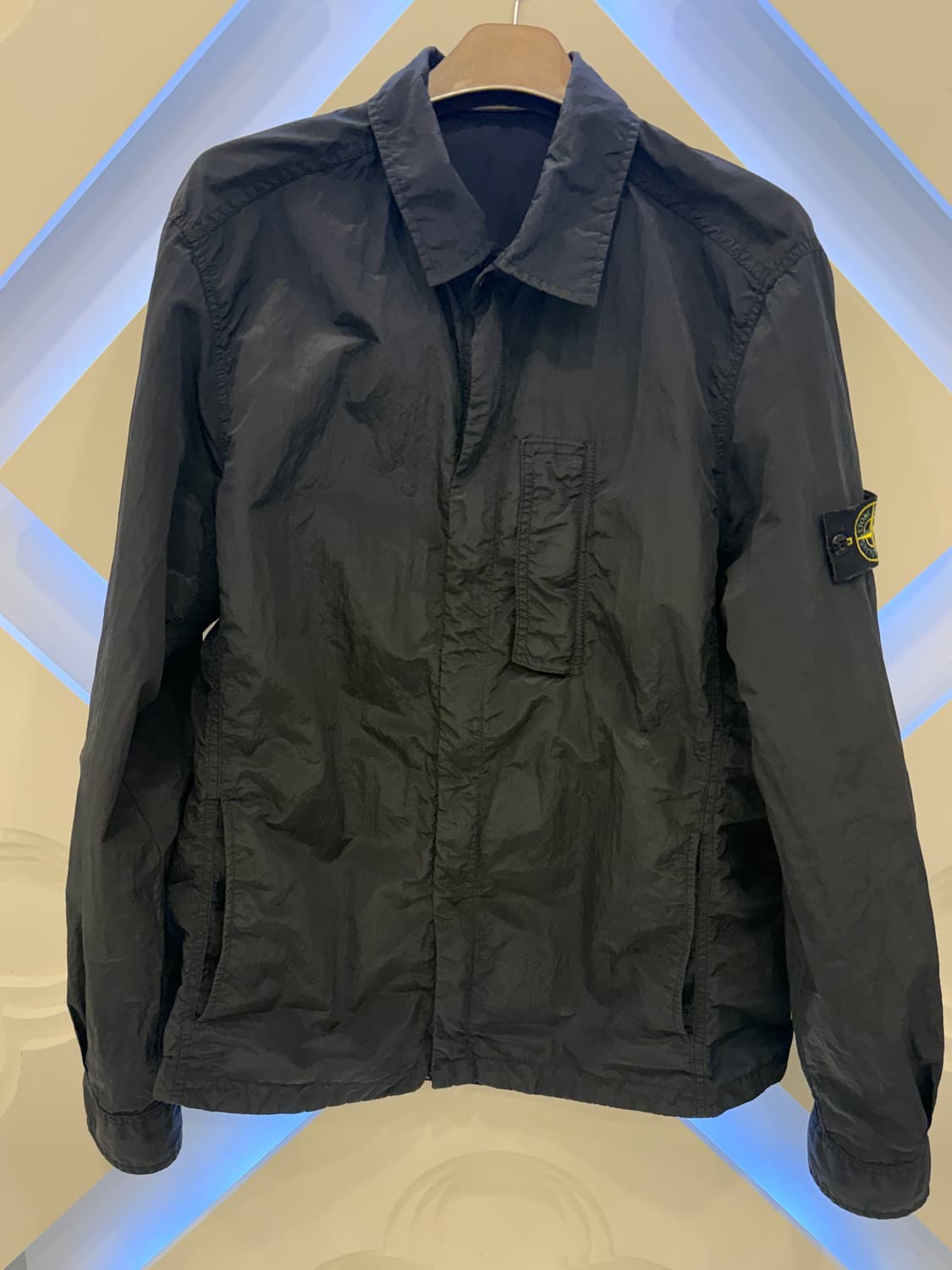 스톤아일랜드 18SS 나일론메탈 오버셔츠 블랙 상품이미지1