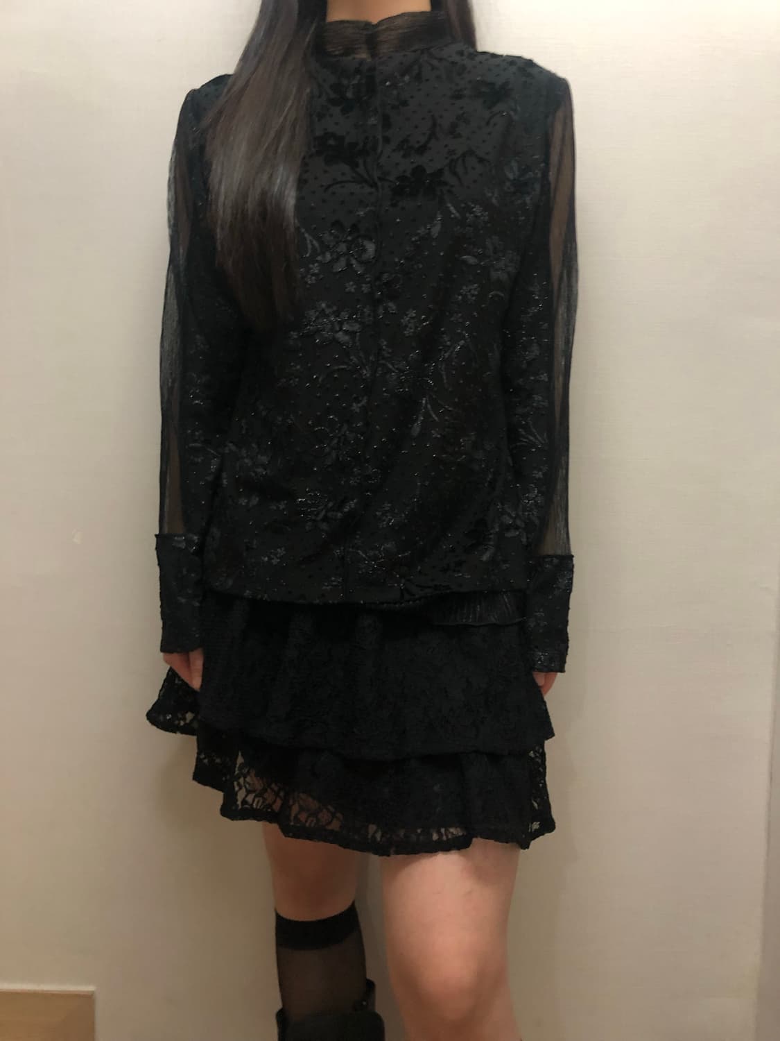 빈티지 블랙 플라워 시스루 탑 상품이미지4