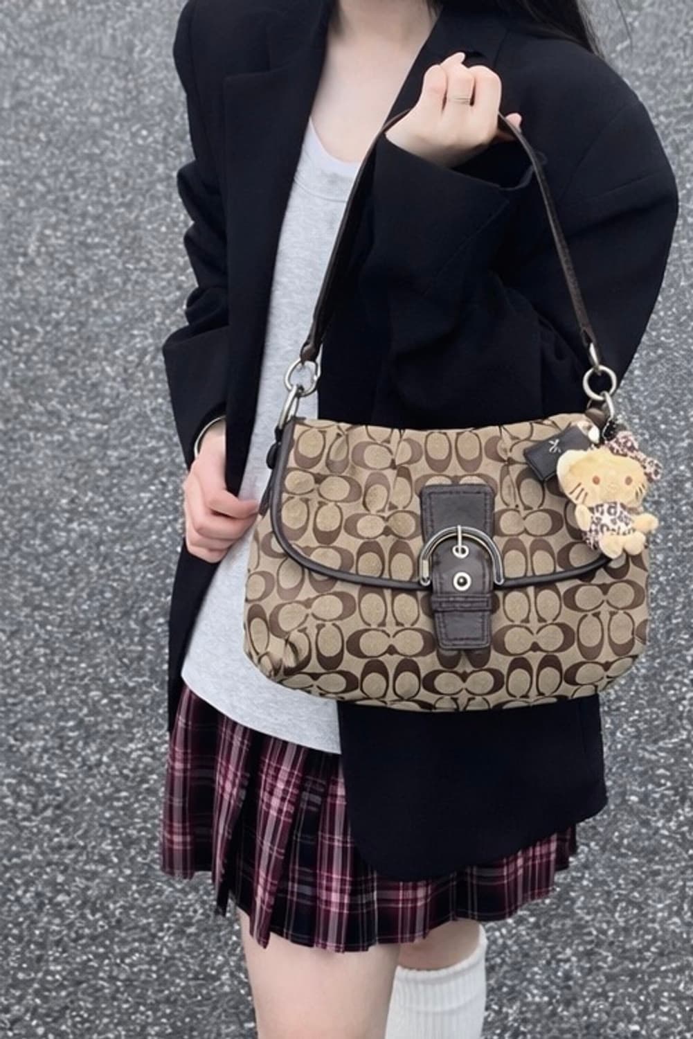 90s coach soho 코치 시그니처 소호 브라운 숄더백 핸드백 상품이미지1