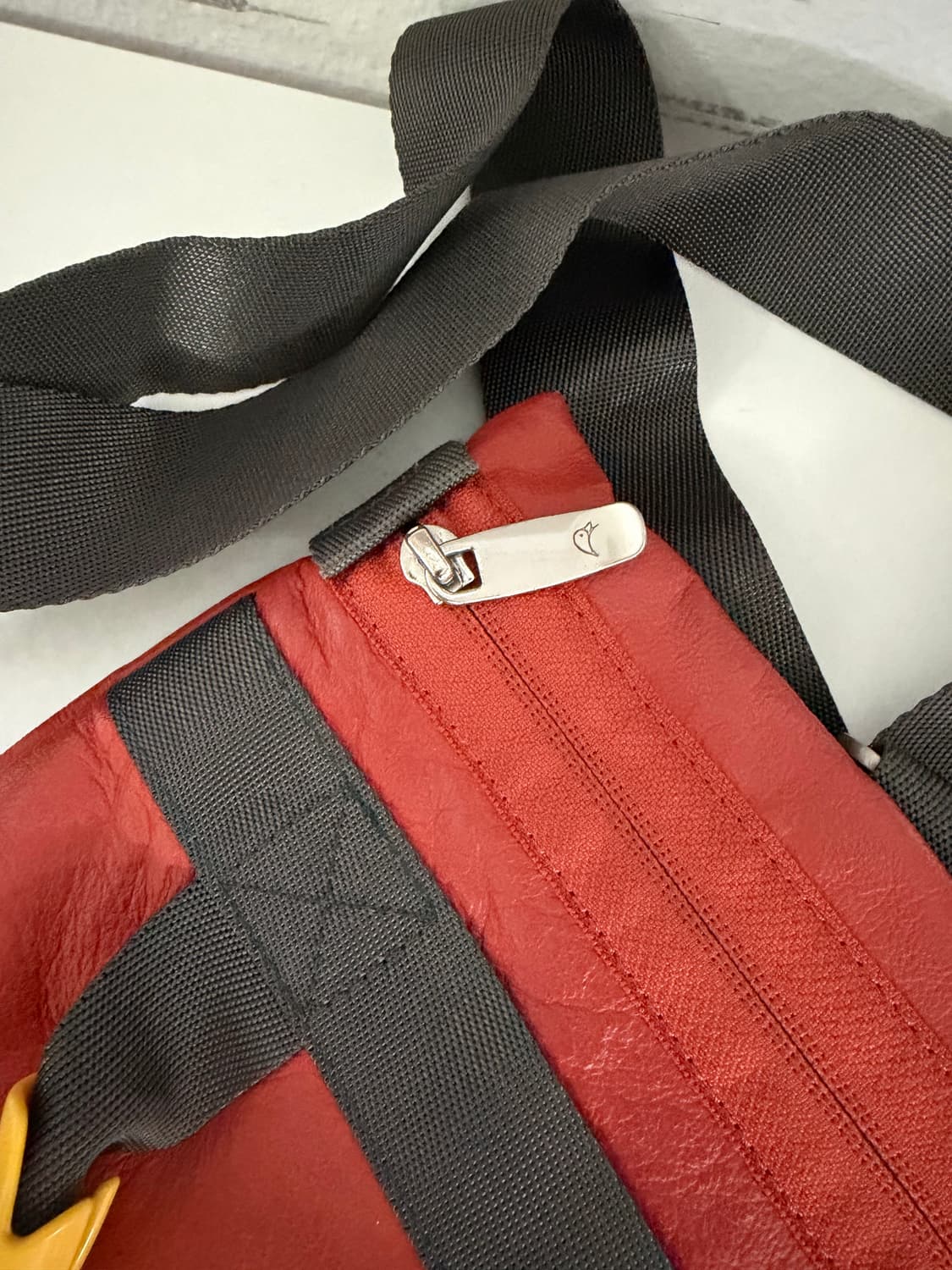 정품) 만다리나덕 크로스백 상품이미지3