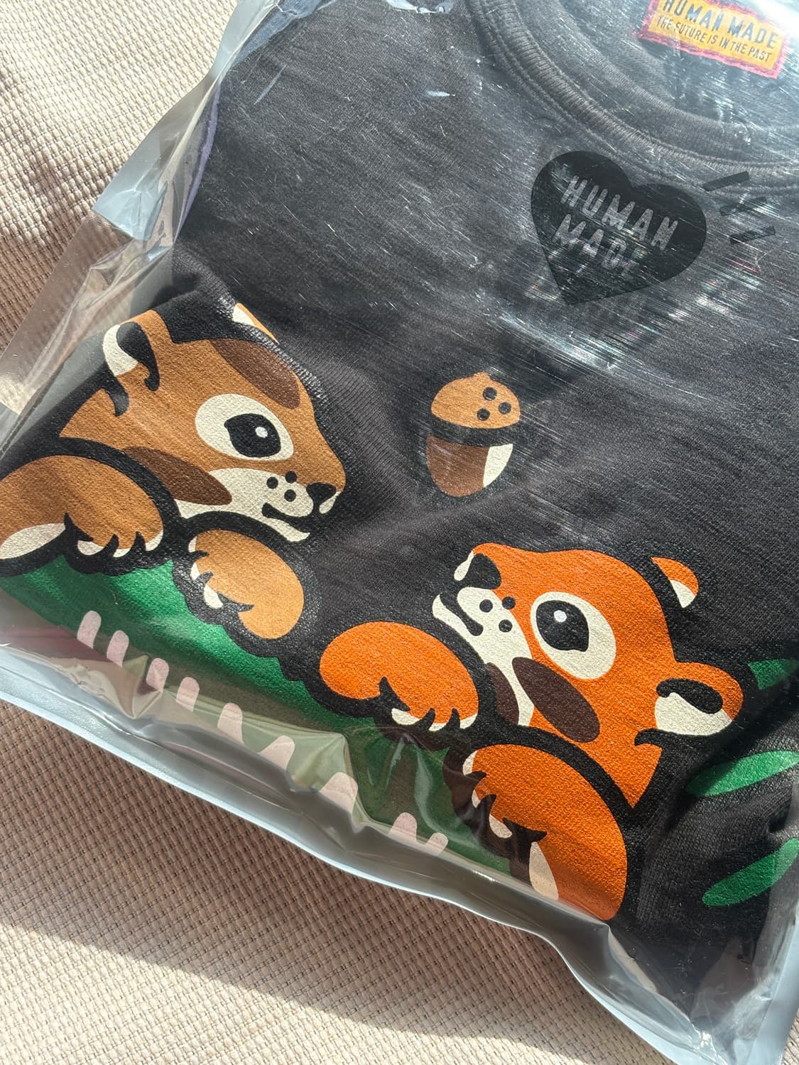 휴먼메이드 제이홉 반팔티셔츠 상품이미지2