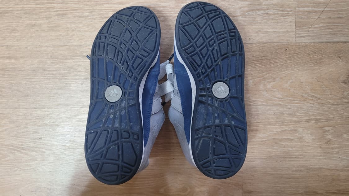 아디다스 x 휴먼메이드 아디매틱 그레이 250 사이즈 상품이미지4