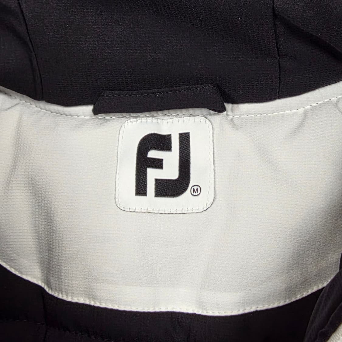 풋조이 FJ 여성 경량 골프 패딩 M 상품이미지4