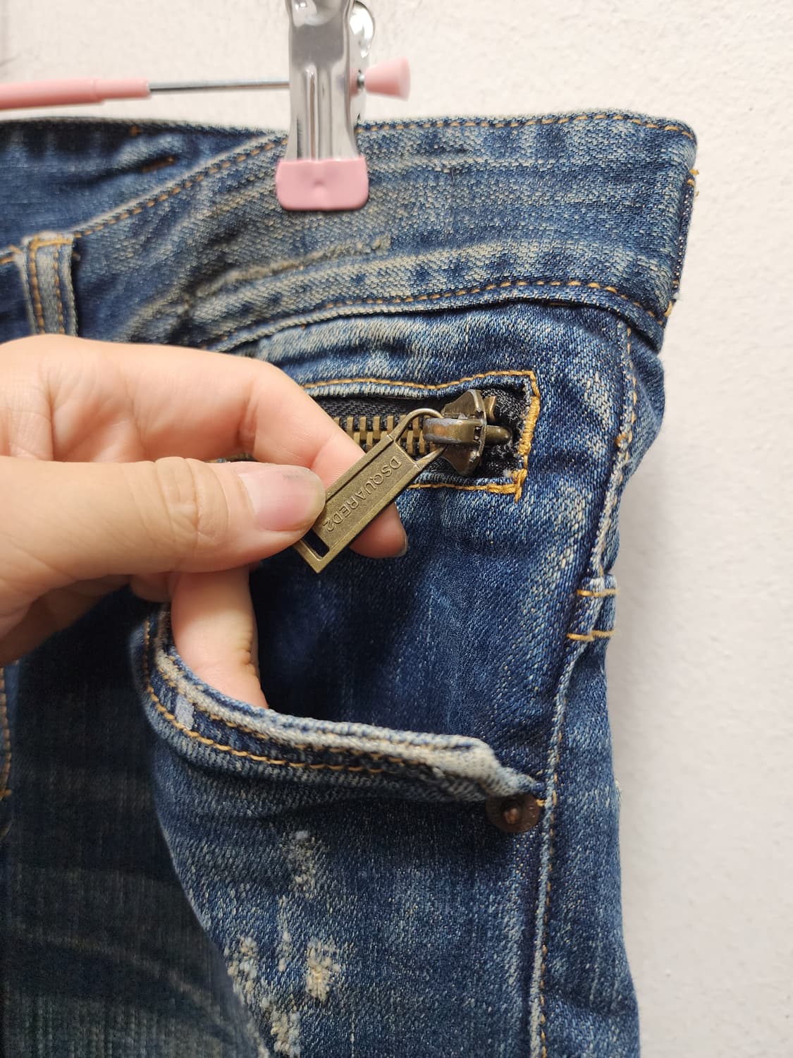 디스퀘어드2 벨티드 데미지 청바지 상품이미지7