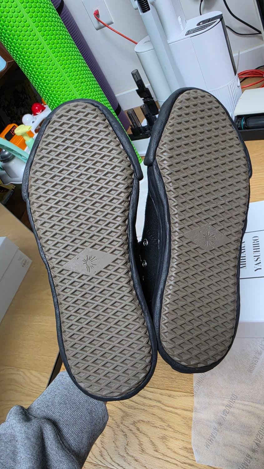 미하라 야스히로 올블랙 43사이즈 새상품 상품이미지3