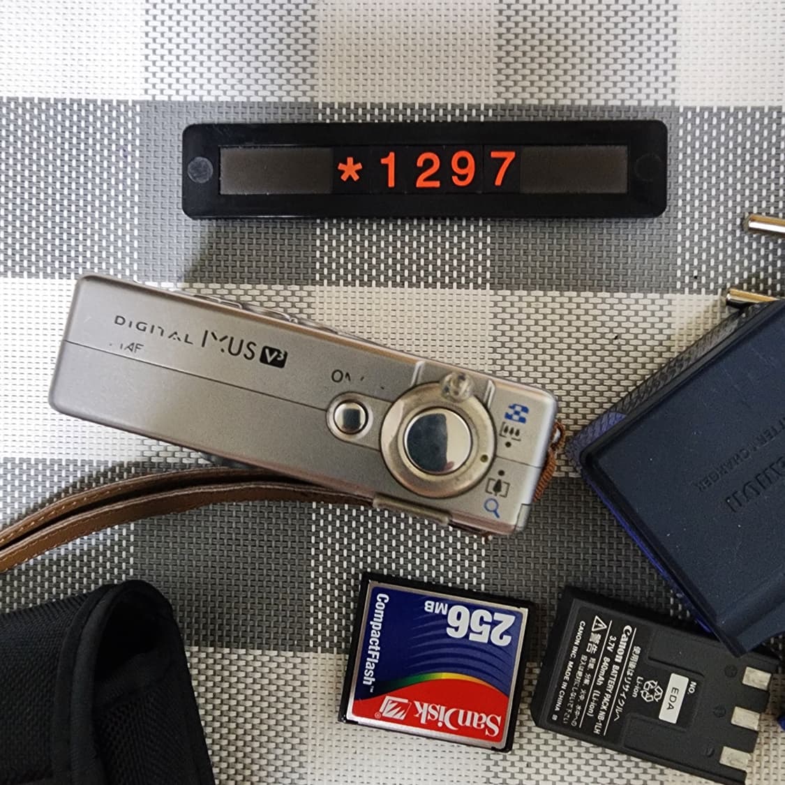 캐논 익서스 V3 디지털카메라 파우치포함 상품이미지3