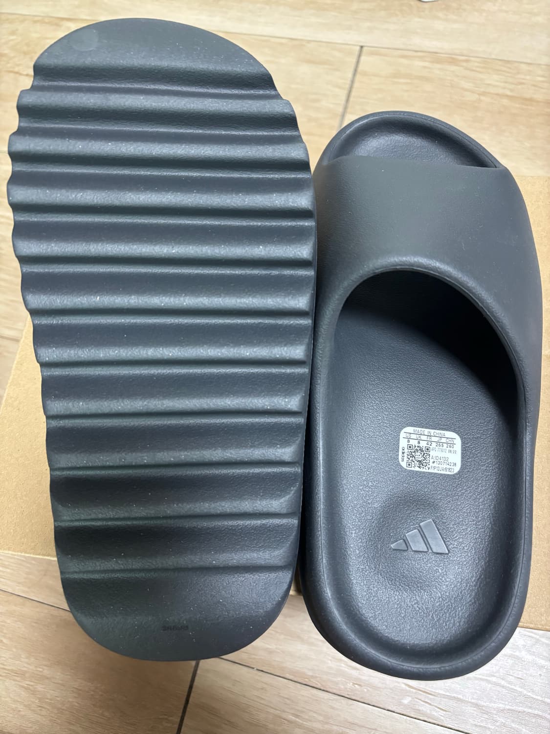 아디다스 이지슬라이드 그래닛 265 상품이미지3
