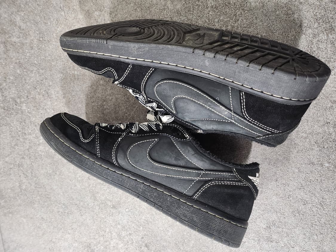 나이키 트래비스 스캇 블랙팬텀 270 상품이미지5