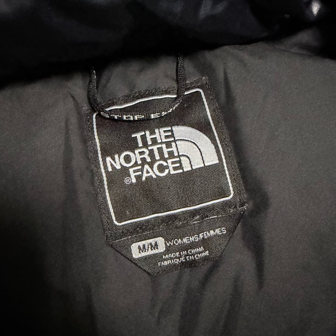 노스페이스 700 눕시 유광 조끼 패딩 상품이미지3