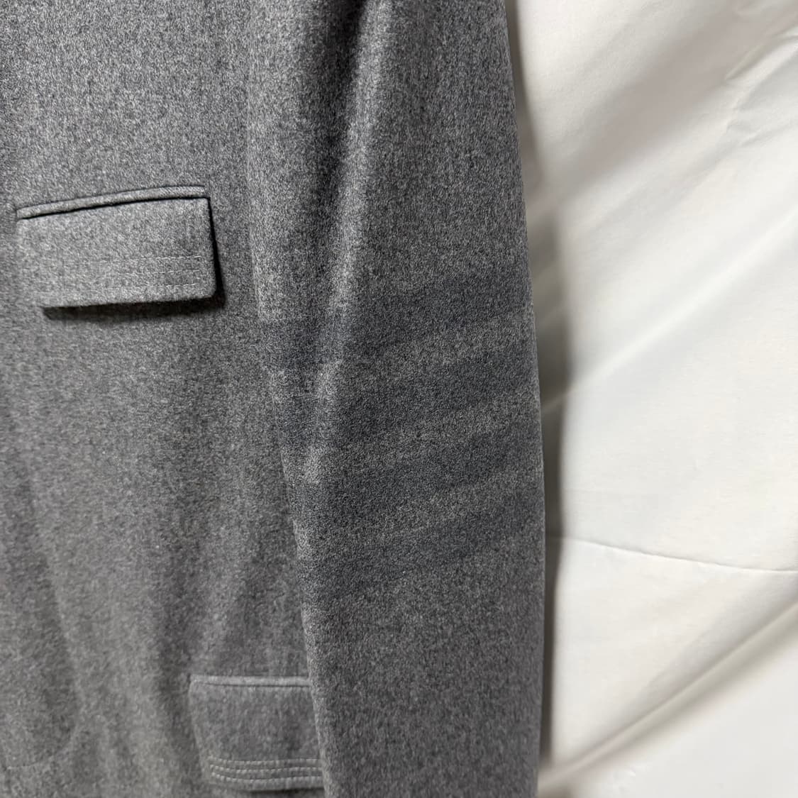 [S+급/2] 톰브라운 사선완장 울 체스터필드 오버 코트 그레이 상품이미지2