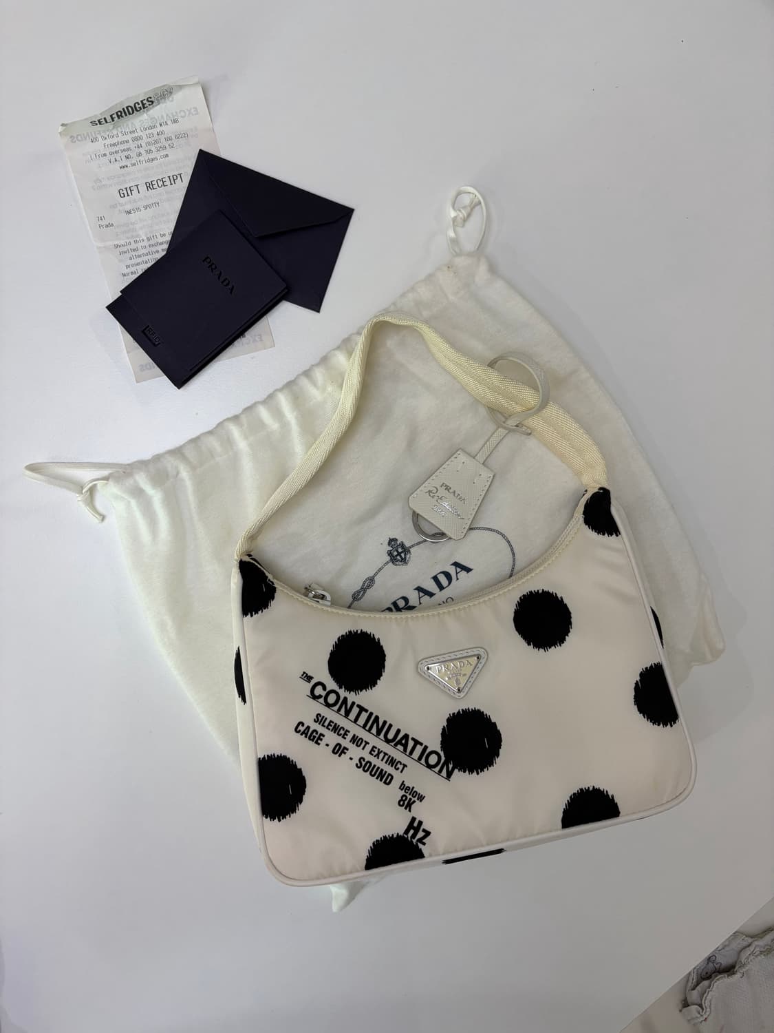 프라다 리나일론 호보백 도트 아이보리 상품이미지2