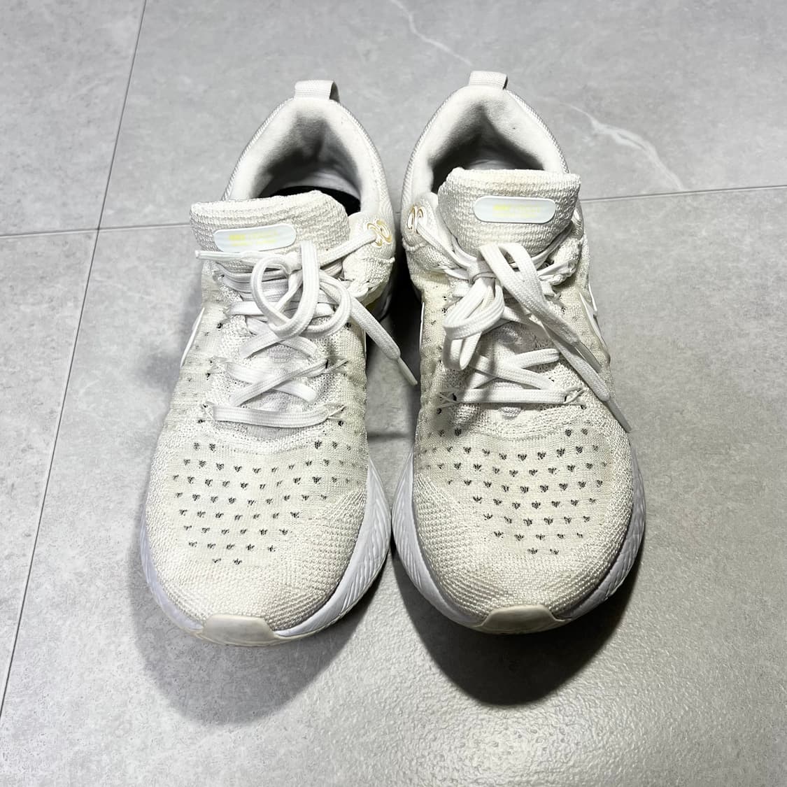 [240] 나이키 리액트 인피니티 런 플라이니트 상품이미지3