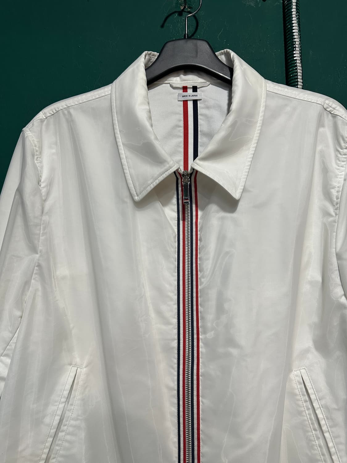 톰브라운 RWB 화이트 블루종 바람막이 5사이즈 상품이미지2