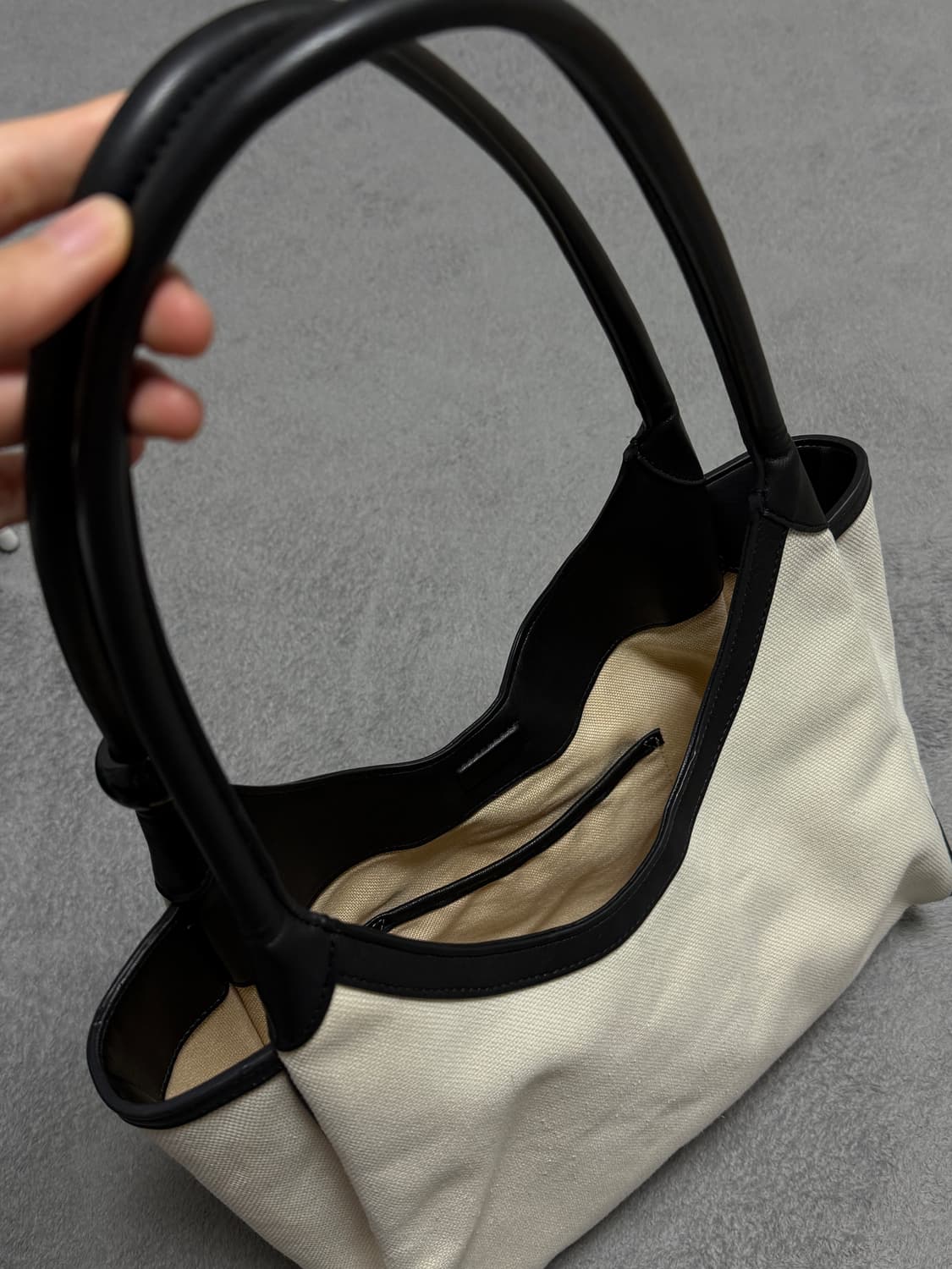 아카이브앱크 캔버스 트라이앵글 숄더백 상품이미지4