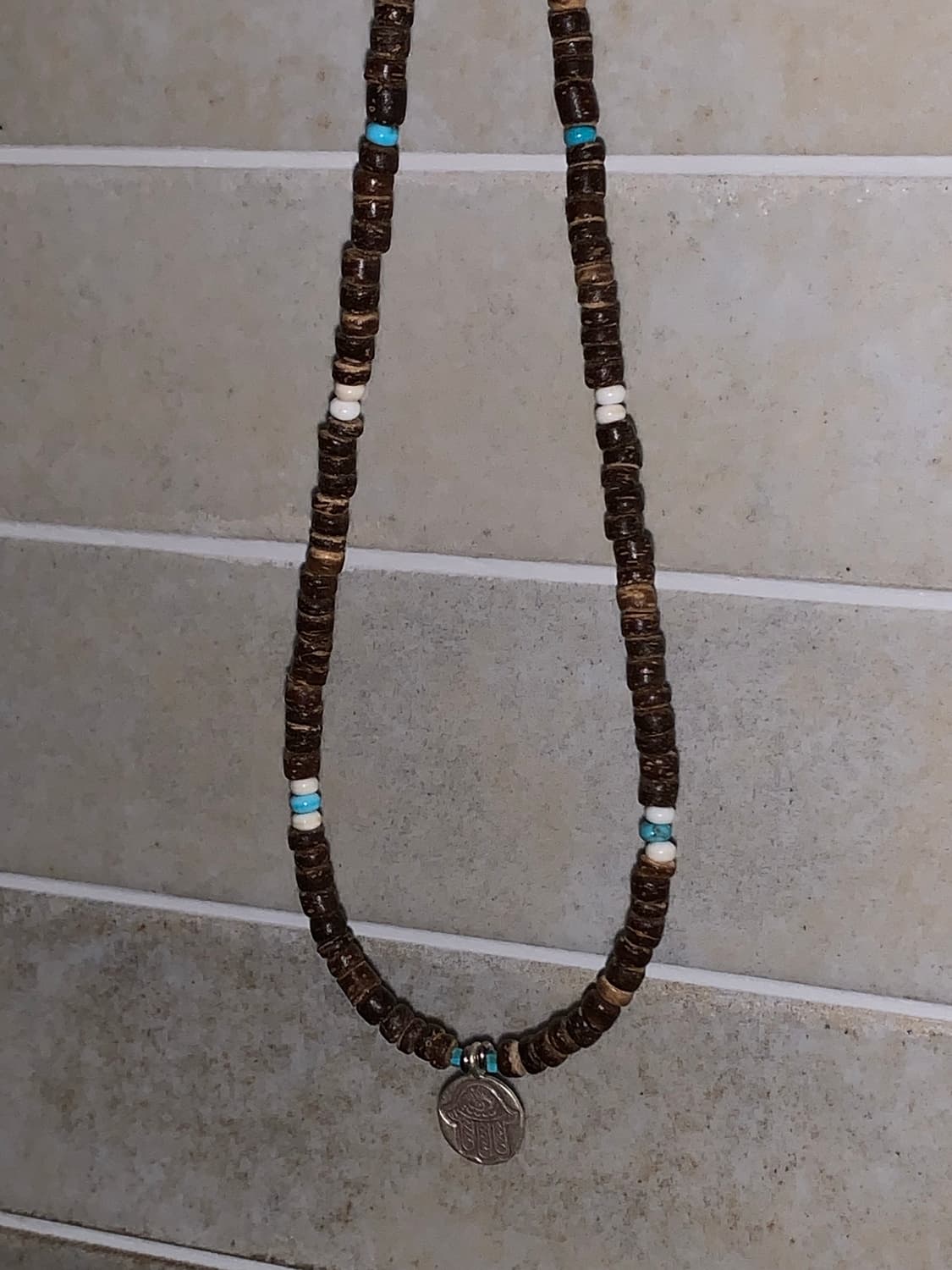 Hamsa coconut necklace 상품이미지2