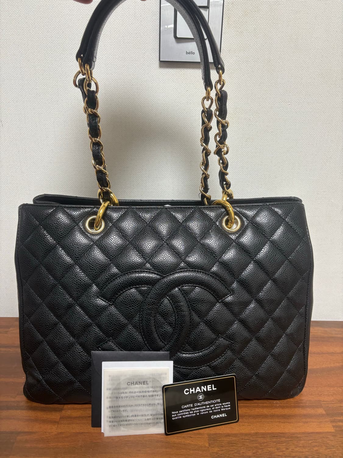 샤넬 그랜드 샤핑백 블랙 캐비어 금장 상품이미지2