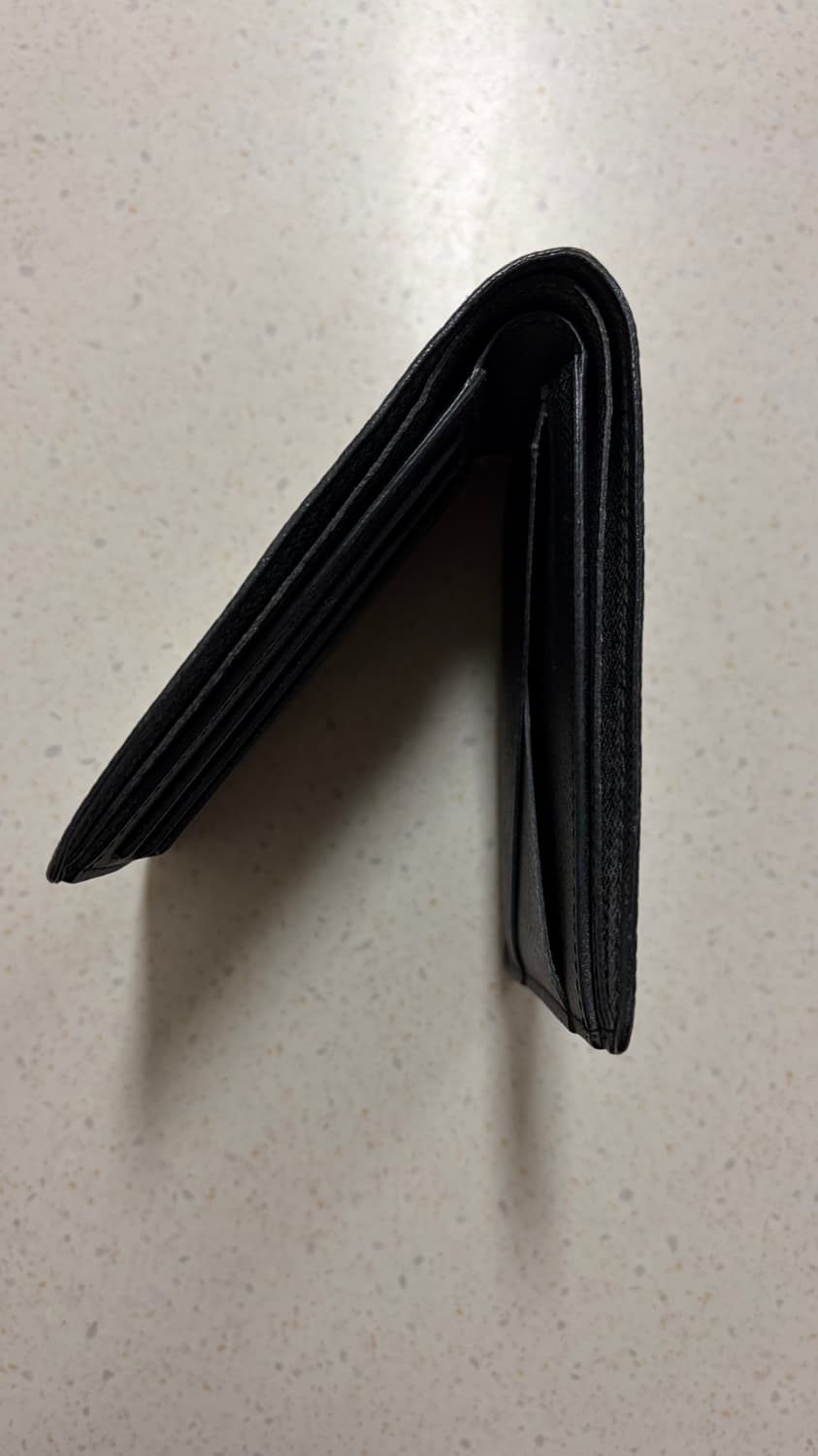 루이비통 업사이드다운 한정판 반지갑  상품이미지4